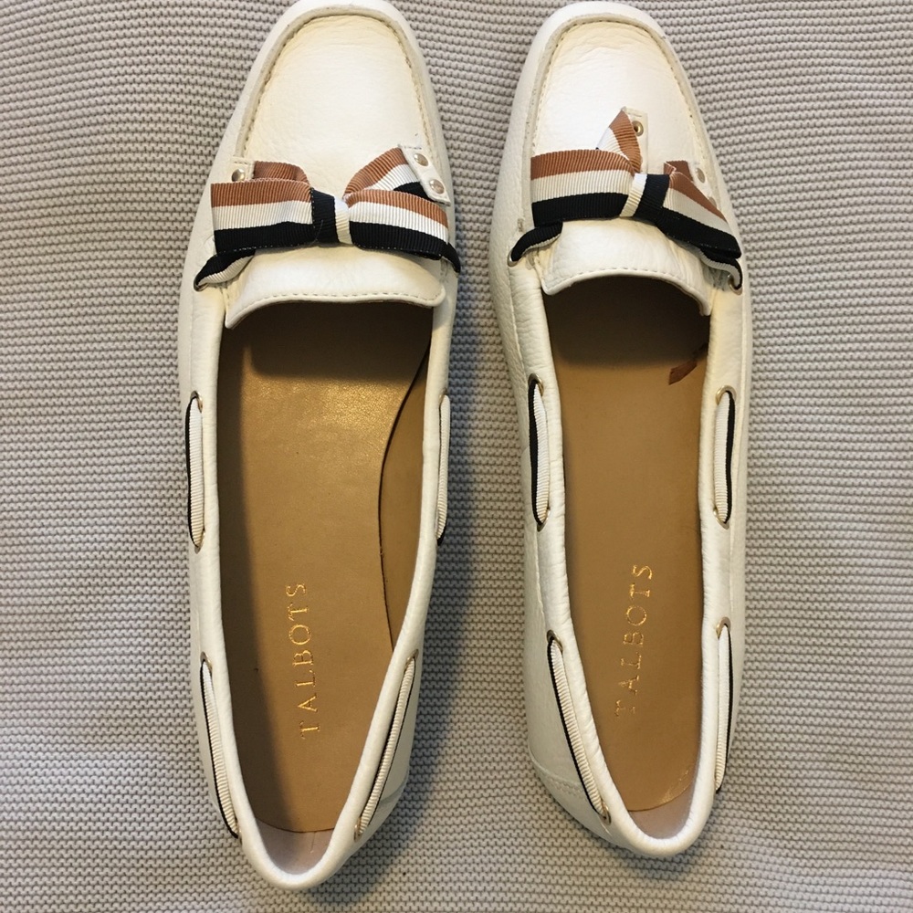 Talbots 10 off white flats w grosgrain ribbon